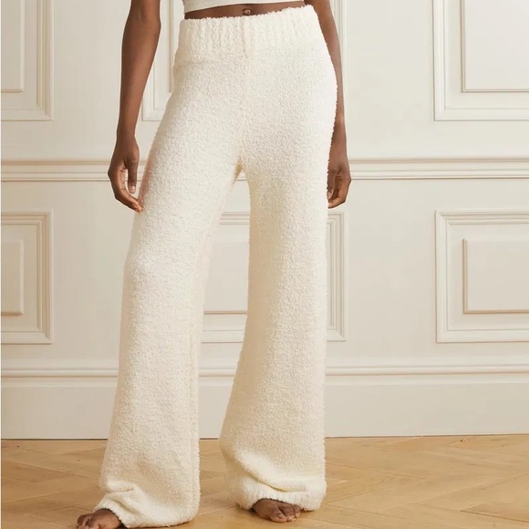 SKIMS Pants - SKIMS Cozy Knit Pant Size S/M